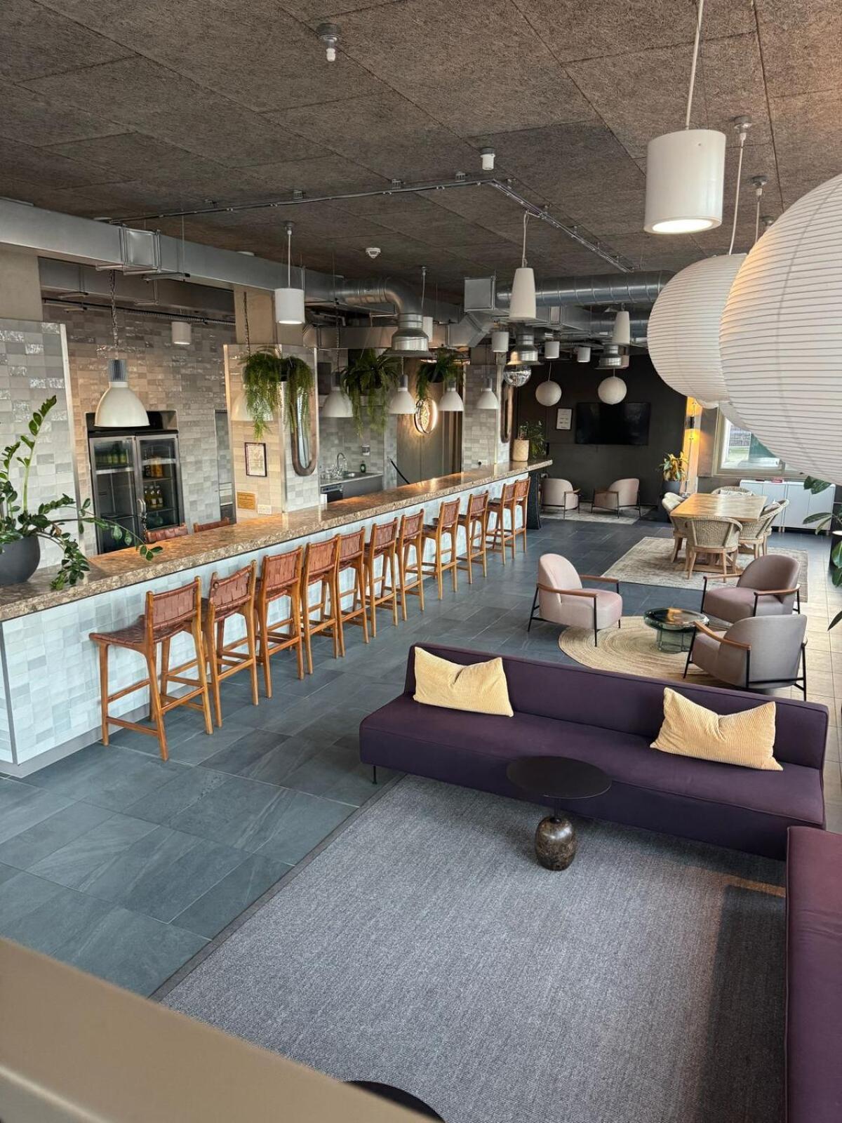 Studio In Harrow -R Экстерьер фото
